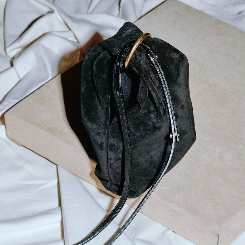 【残り一点】Suede Ring Muff
