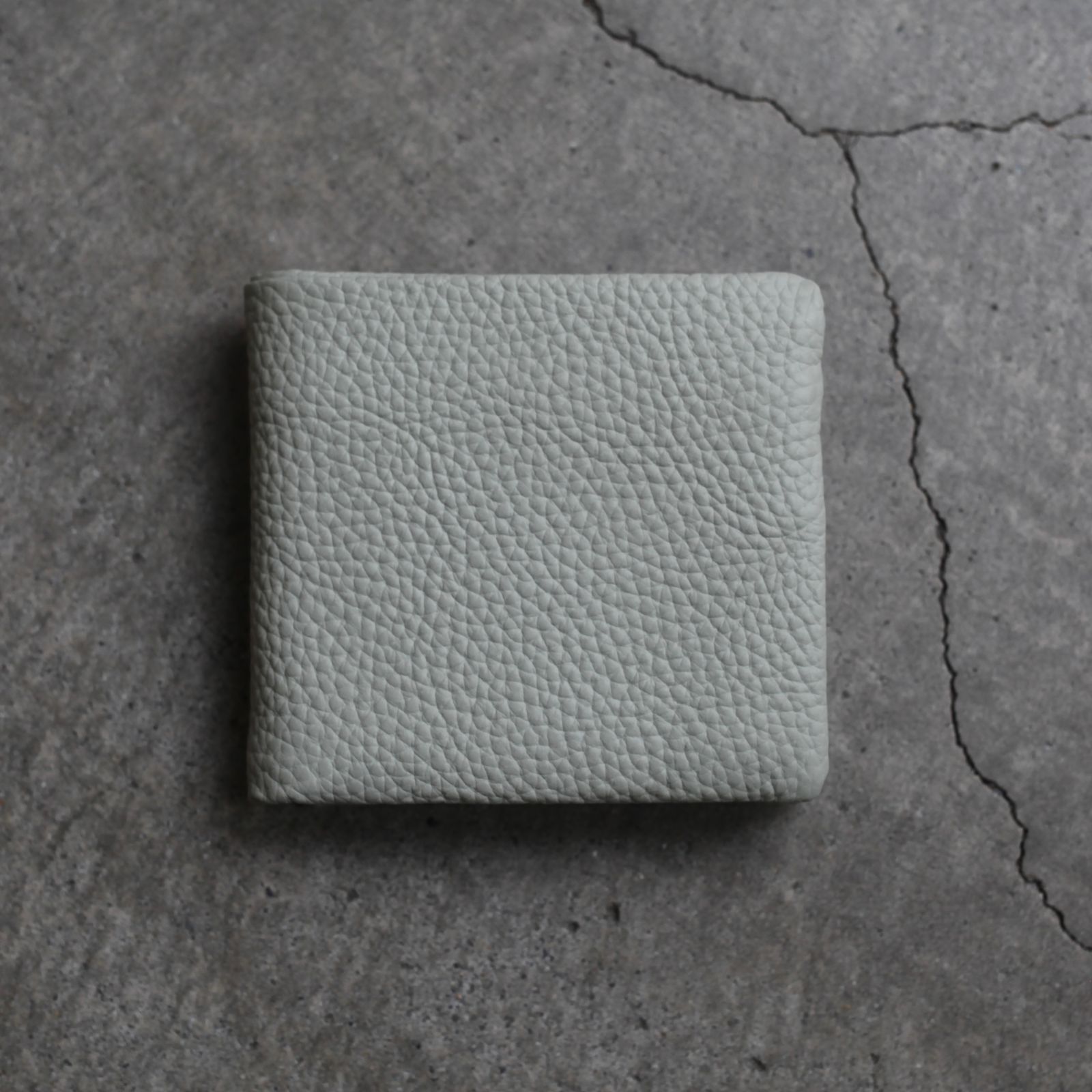 【残り一点】Frame Half Wallet(ODD_COW)