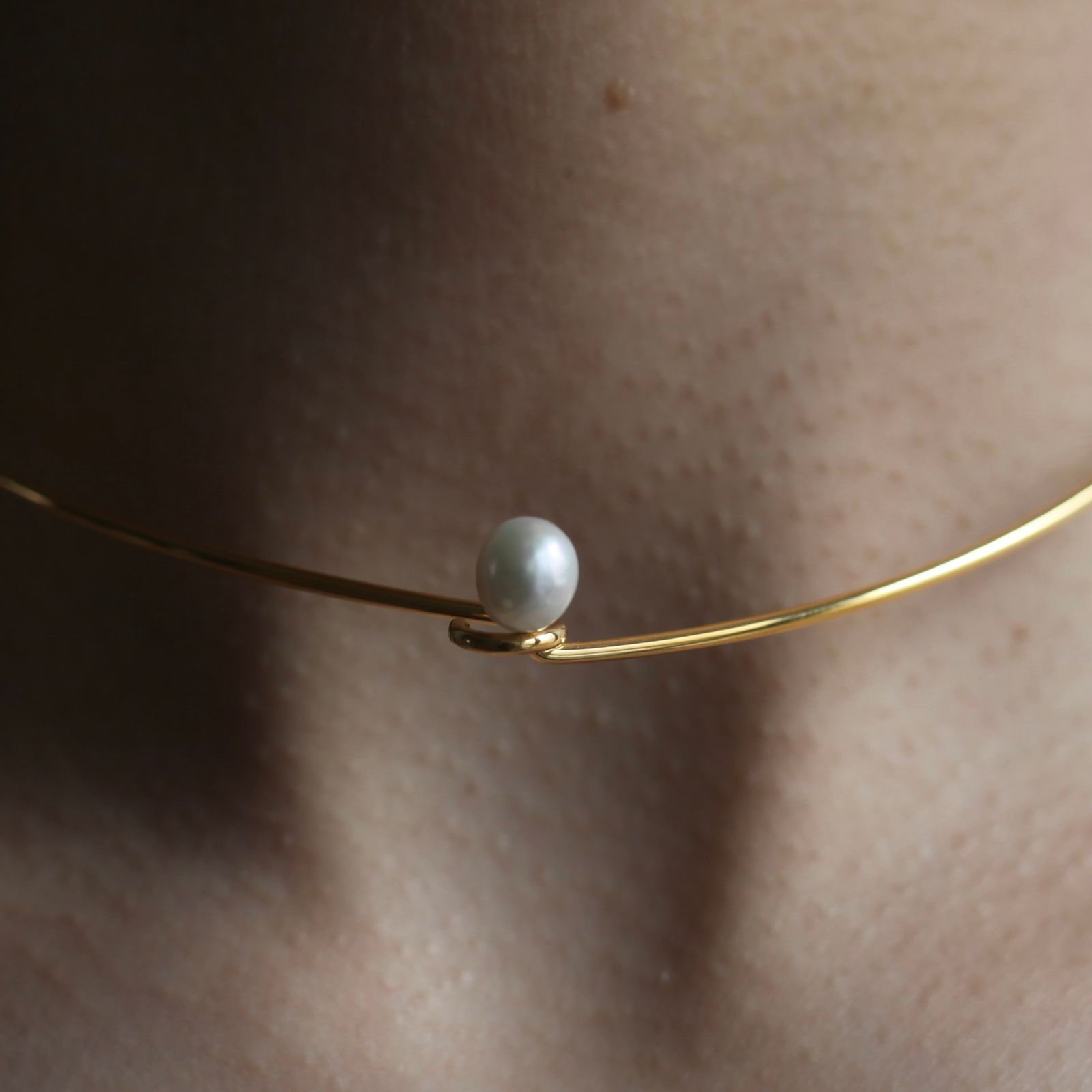 【残り一点】Baroque Pearl Line Choker Necklace
