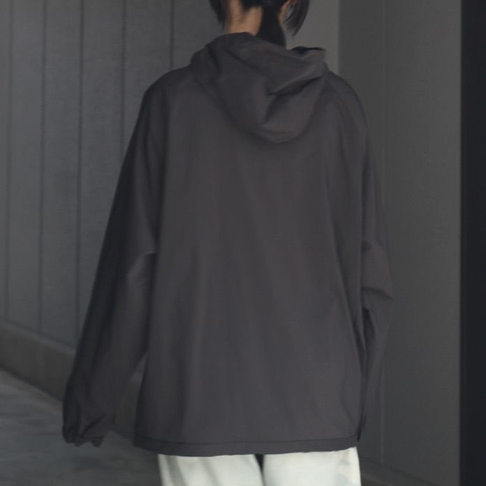 【残り一点】Windproof Nylon Hooded Pullover