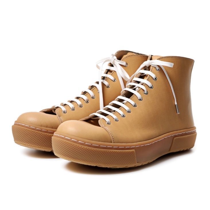 レザー種類 : CORDOVAN SPLIT(NATURAL)
※商品ページ画像のレザー及び、仕様はサンプルとしてご覧ください。