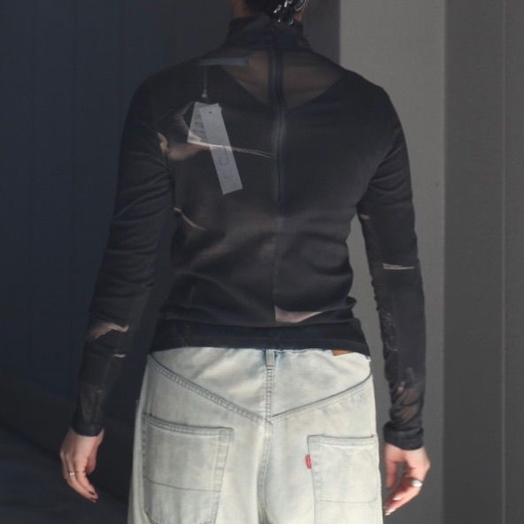 【残り一点】Graphic Mesh Top A