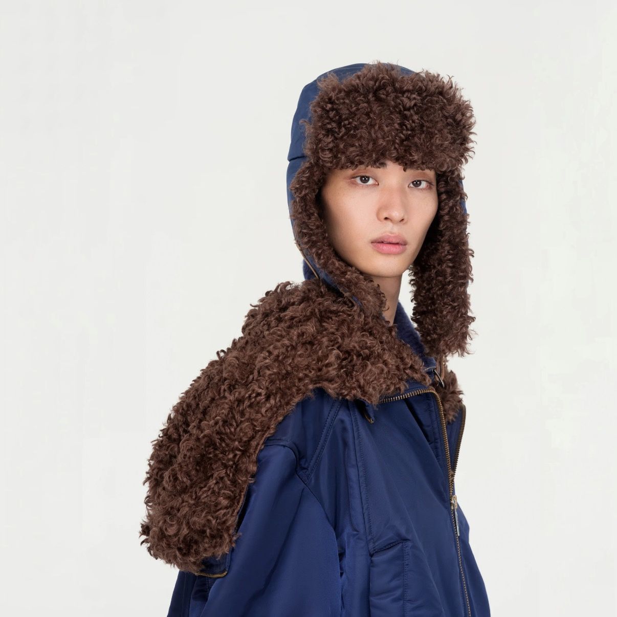 【残り一点】Navy Nylon Jacket with Faux Fur Collar