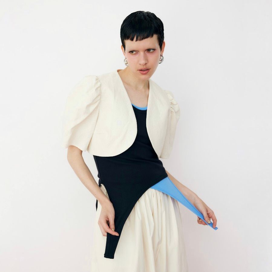 【残りわずか】Puff Sleeve Short Tops