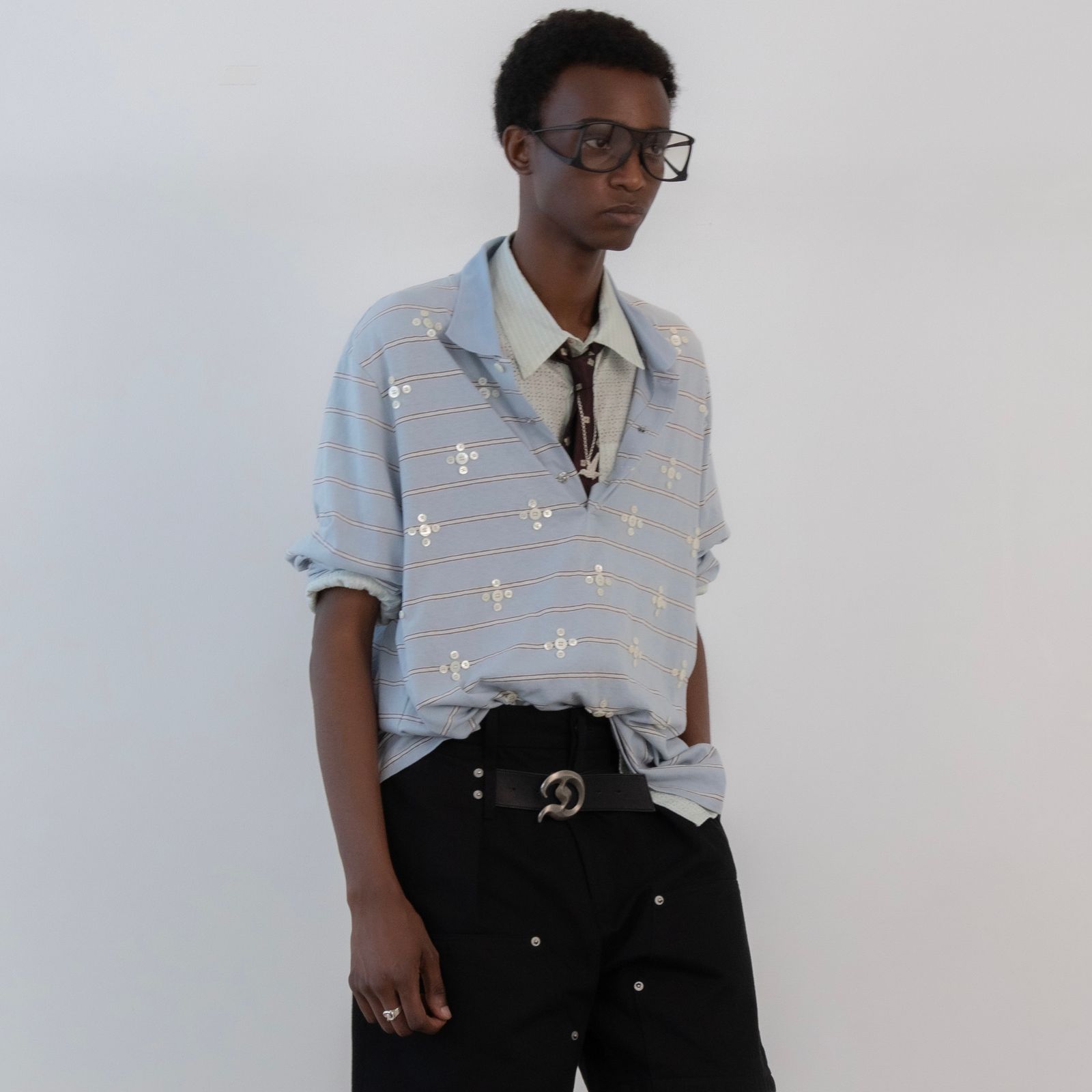 【残り一点】"Humming Bird"Embroidary Flower Tie