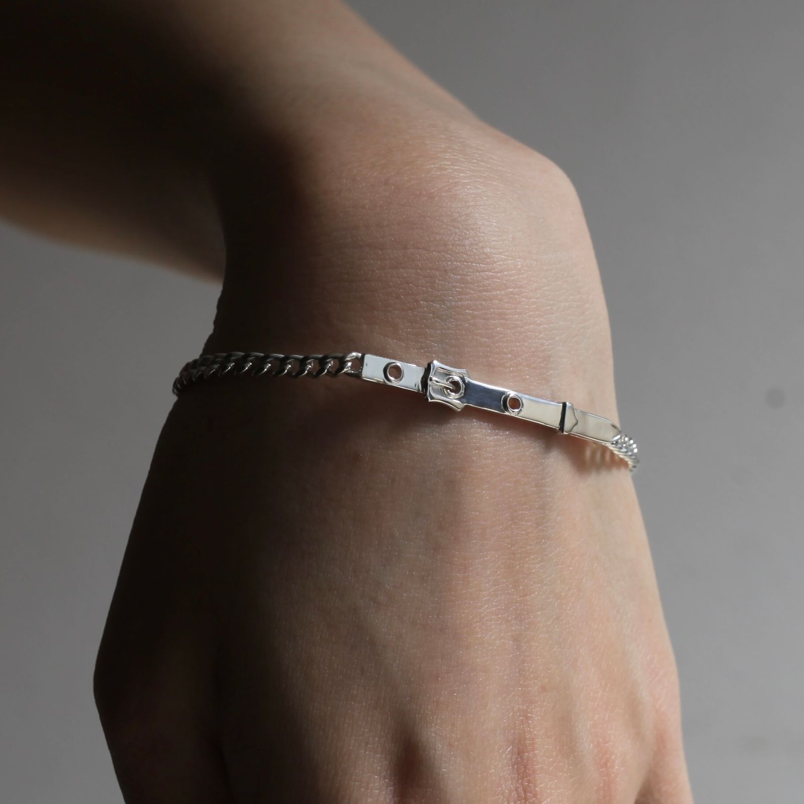 【残り一点】Victorian Shoe Buckle Plate Curb Chain Bracelet