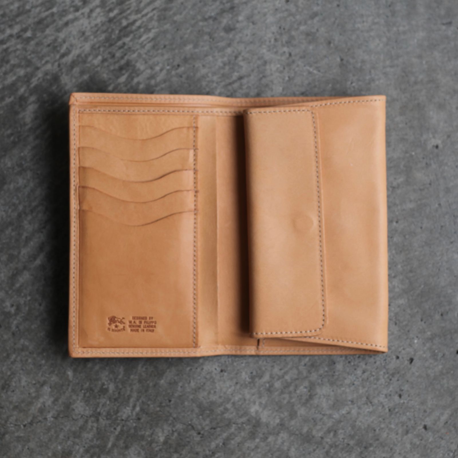 【残り一点】ミディアムウォレット