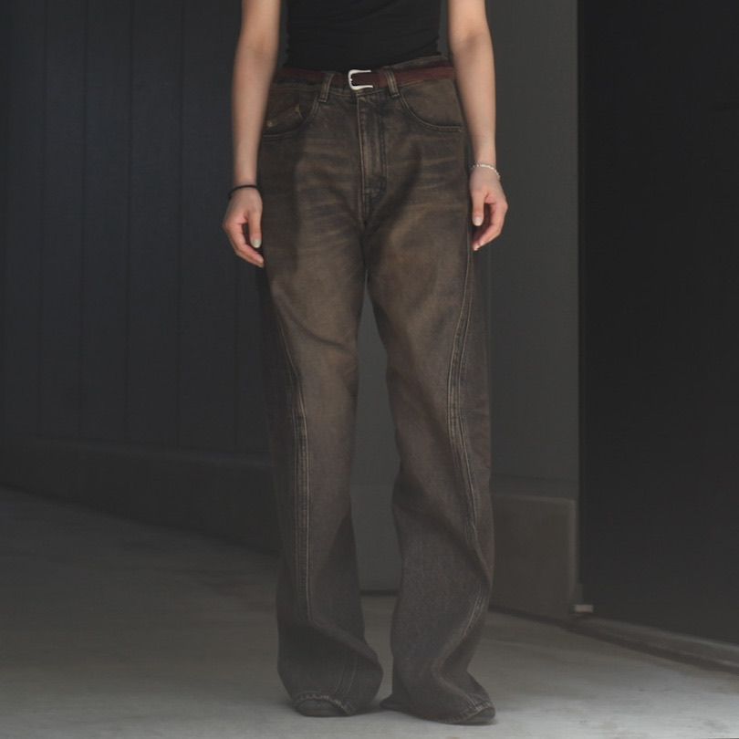【残りわずか】3D Twisted Jeans