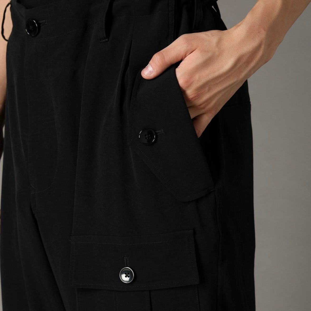 【残り一点】ポケットスリムパンツ