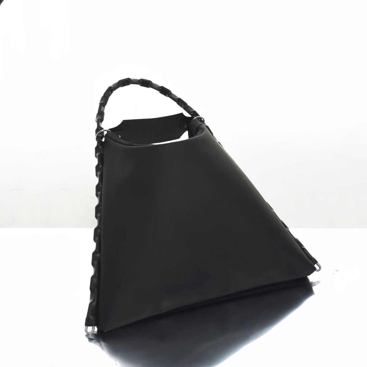 【残りわずか】Protection Bag