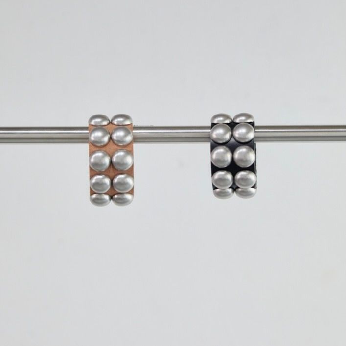 【残り一点】3.8C Round Dome Studded Bracelet