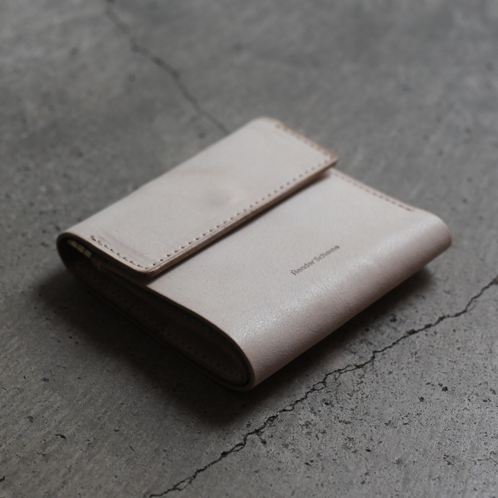 Hender Scheme - 【再販売通知受付可能】Clasp Wallet(IVORY