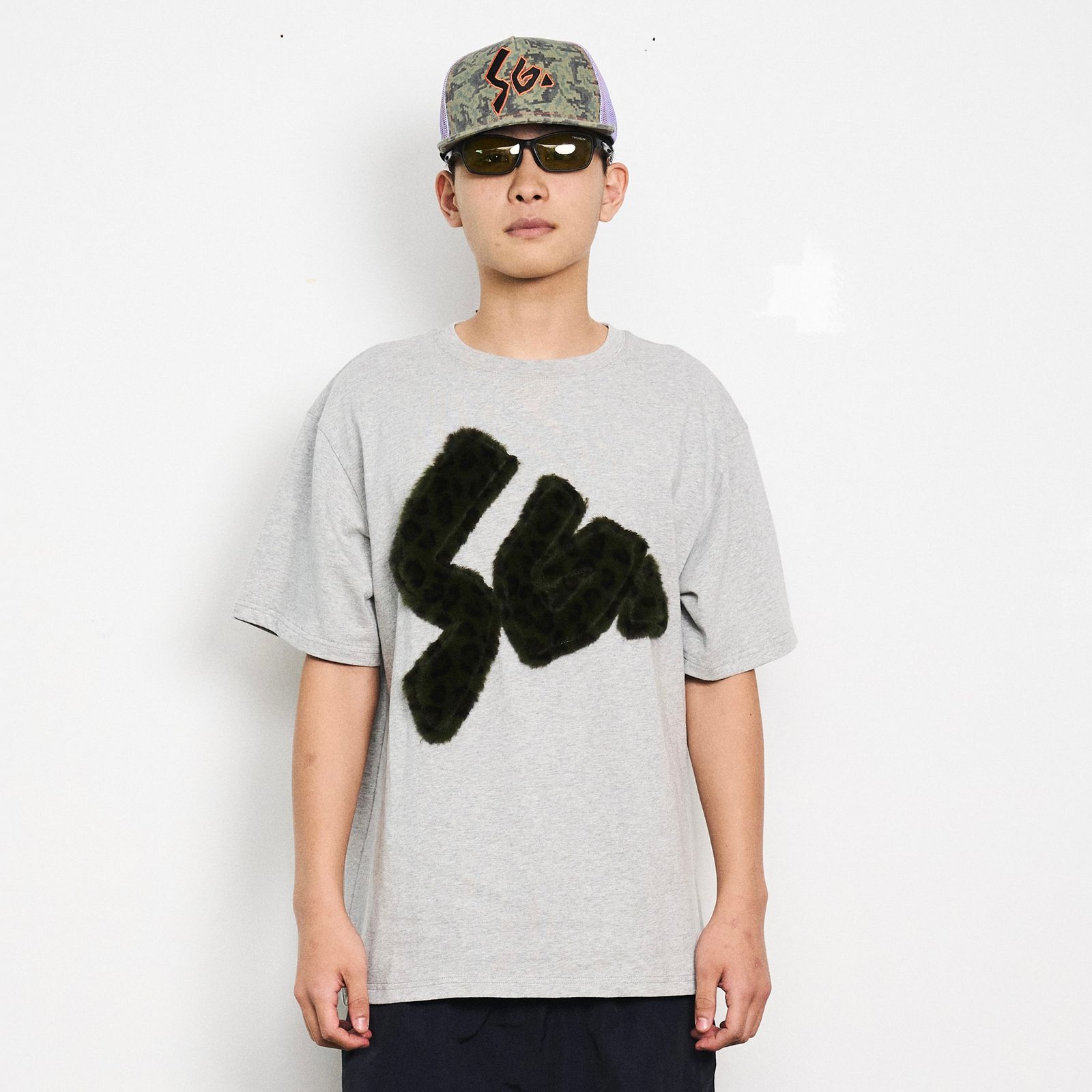 【残り一点】Faux Fur Patch Tee