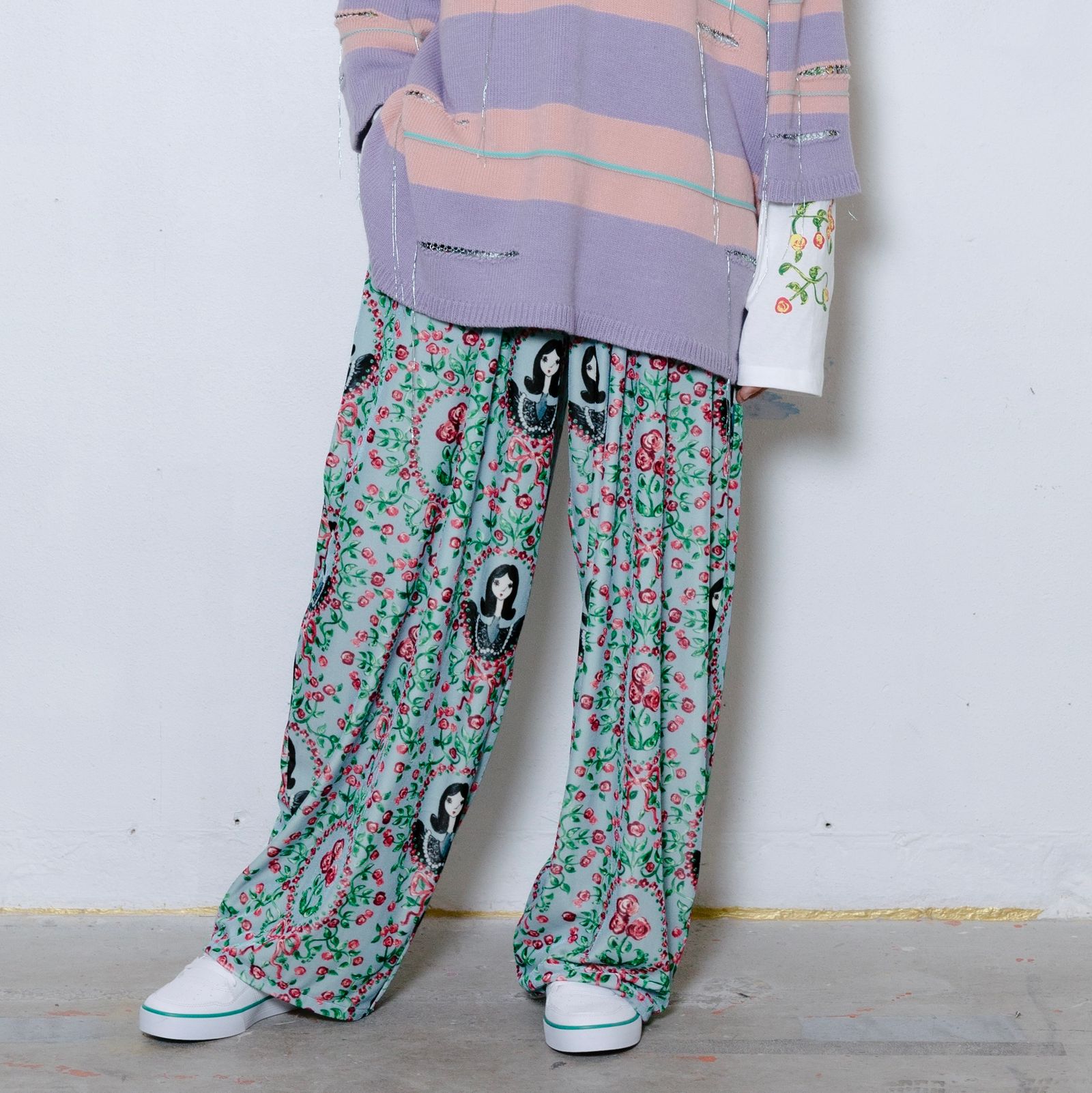 KIDILL - 【残り一点】High Neck Velour Pullover(Girl Print Pattern