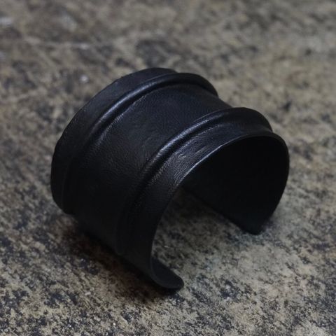 【お取り寄せ注文可能】Division Bangle Wide