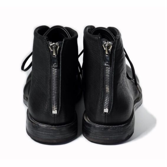 レザー種類 : BURNED HORSE(BLACK)
※商品ページ画像のレザー及び、仕様はサンプルとしてご覧ください。