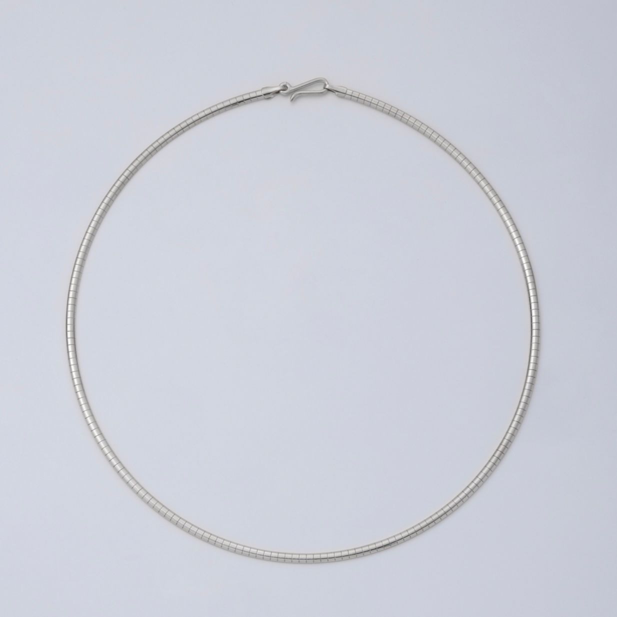 【お取り寄せ注文可能】Omega Necklace