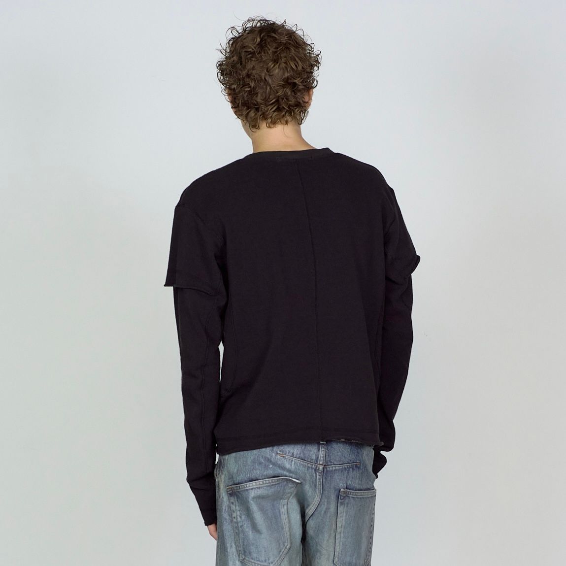 【残りわずか】Panneld Layerd Sleeve T-Shirt