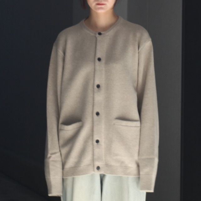 【残りわずか】Extra Fine Wool Knit Crew Neck Cardigan