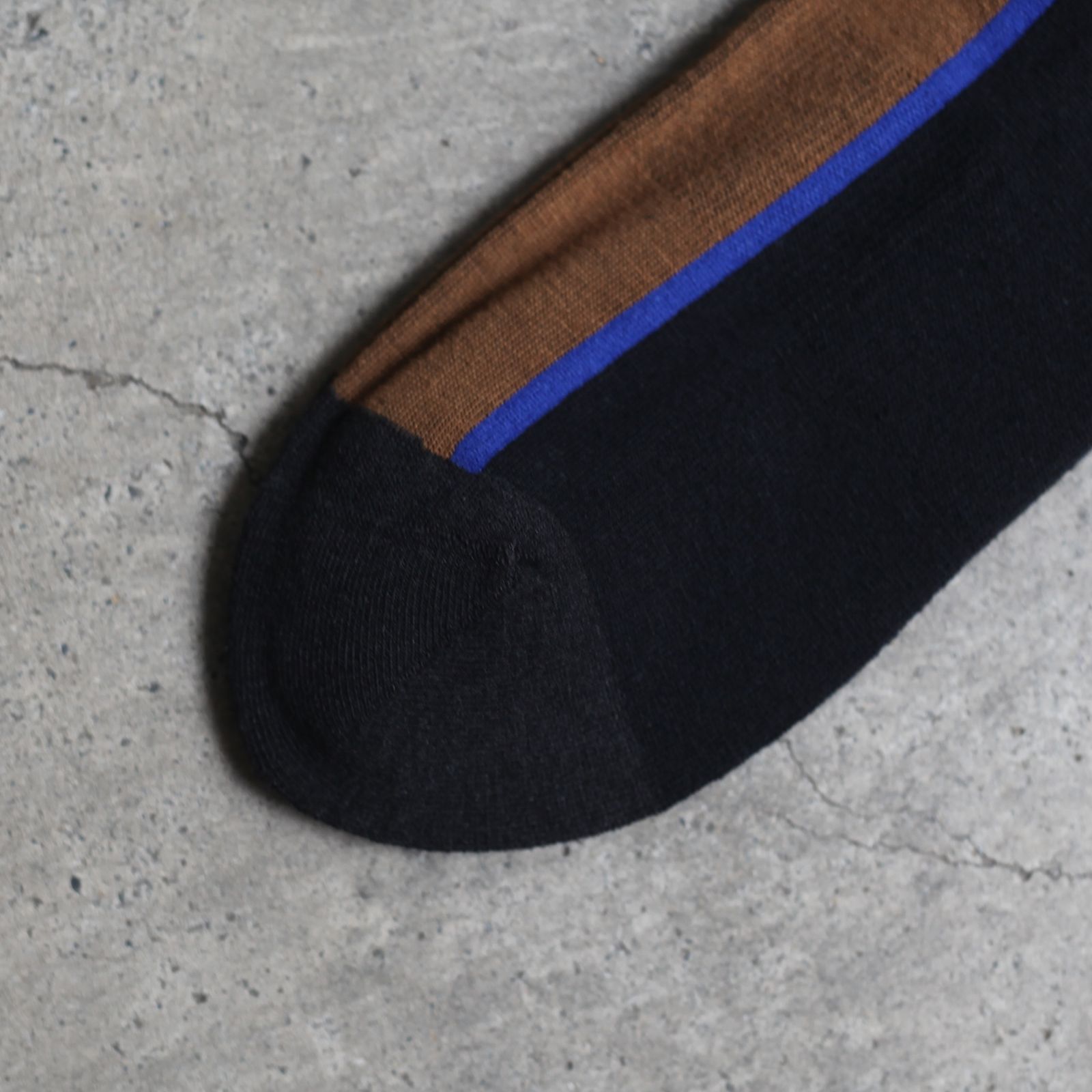 【残り一点】Center Line Socks