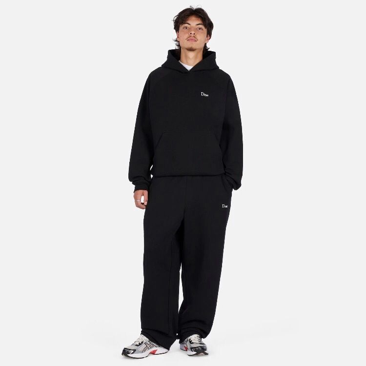 【残りわずか】Classic Small Logo Hoodie