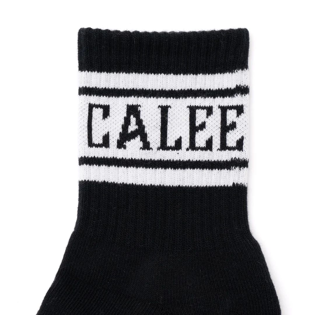【残りわずか】Jacquard Pile Line Short Socks