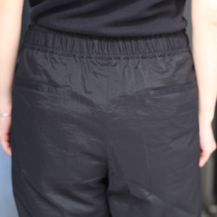 【残り一点】Wide Tailored Pants(QUINN_NYLON)