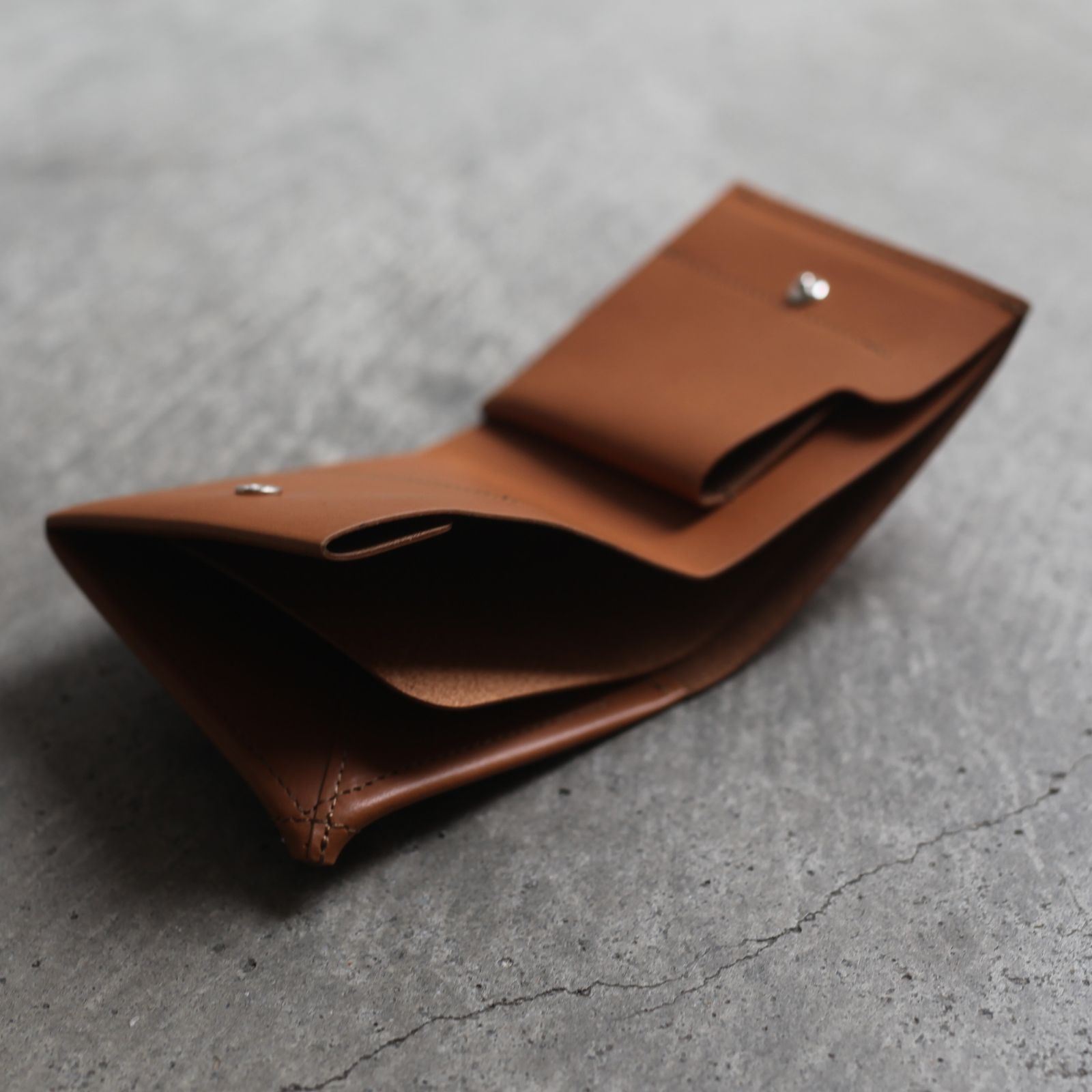 【残り一点】Slant Short Wallet
