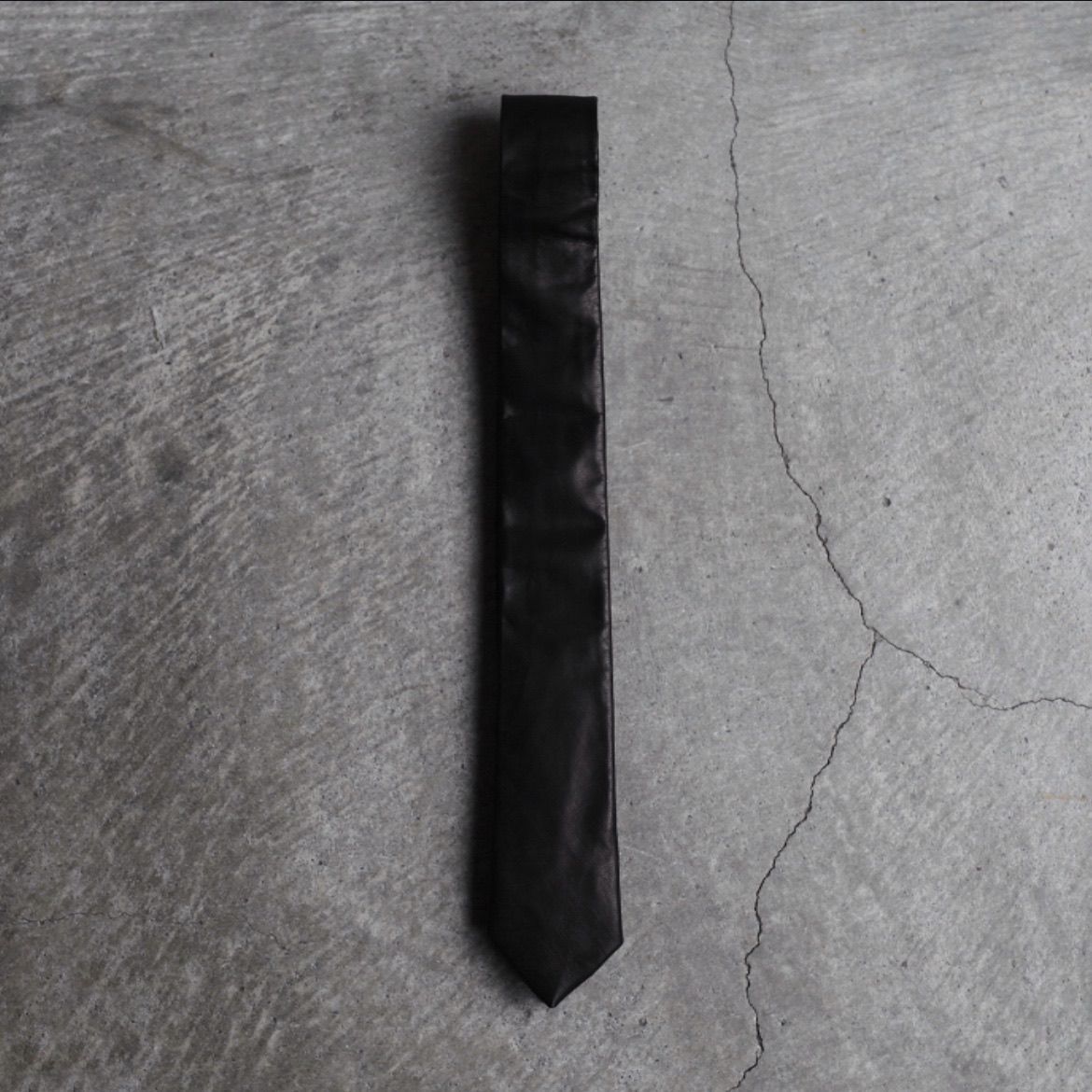 【再販売通知受付可能】Leather Tie(BLACK)