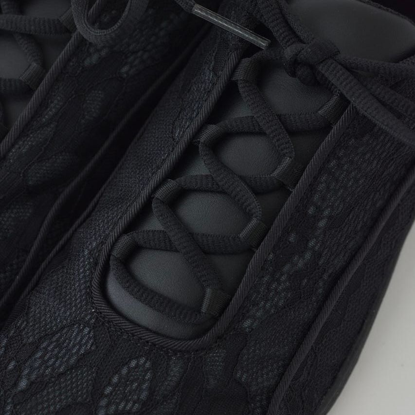 【残り一点】Lace Fabric Sneaker