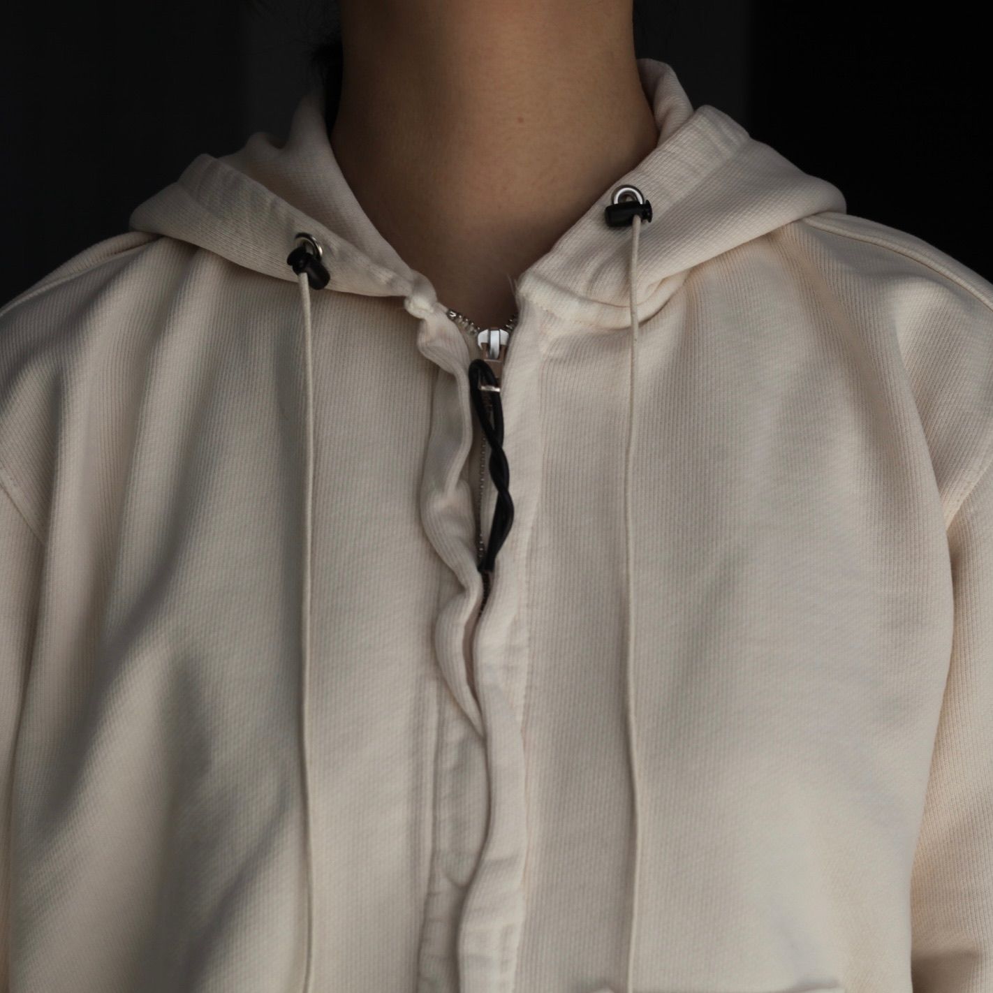 【残り一点】Fitted Zip Hoodie