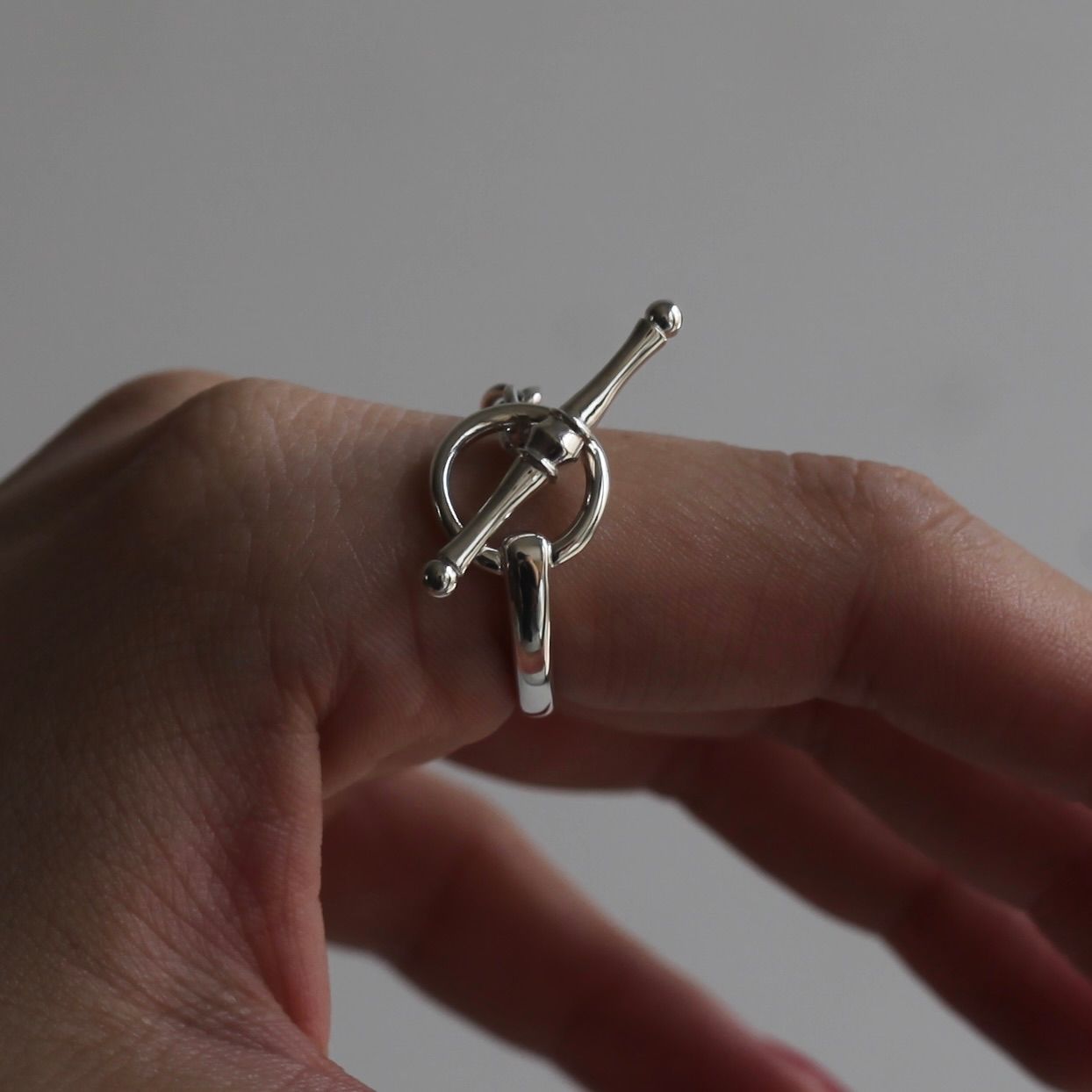 【残り一点】Oval T-Bar Chain Ring