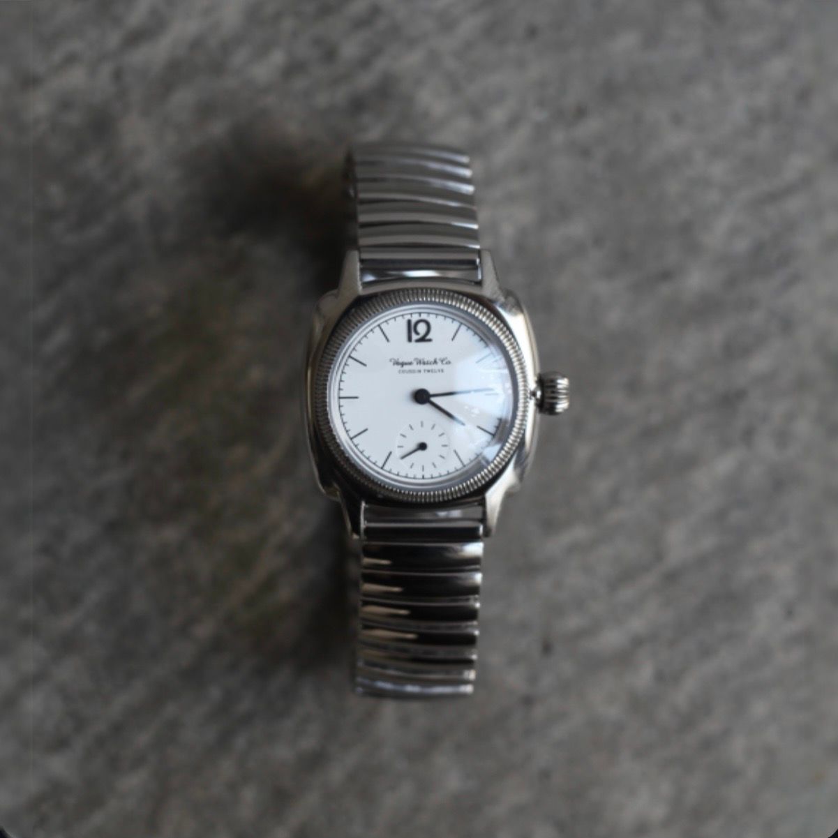 VAGUE WATCH CO. - 【残り一点】 Coussin 12 Extension(MEN/文字盤32mm