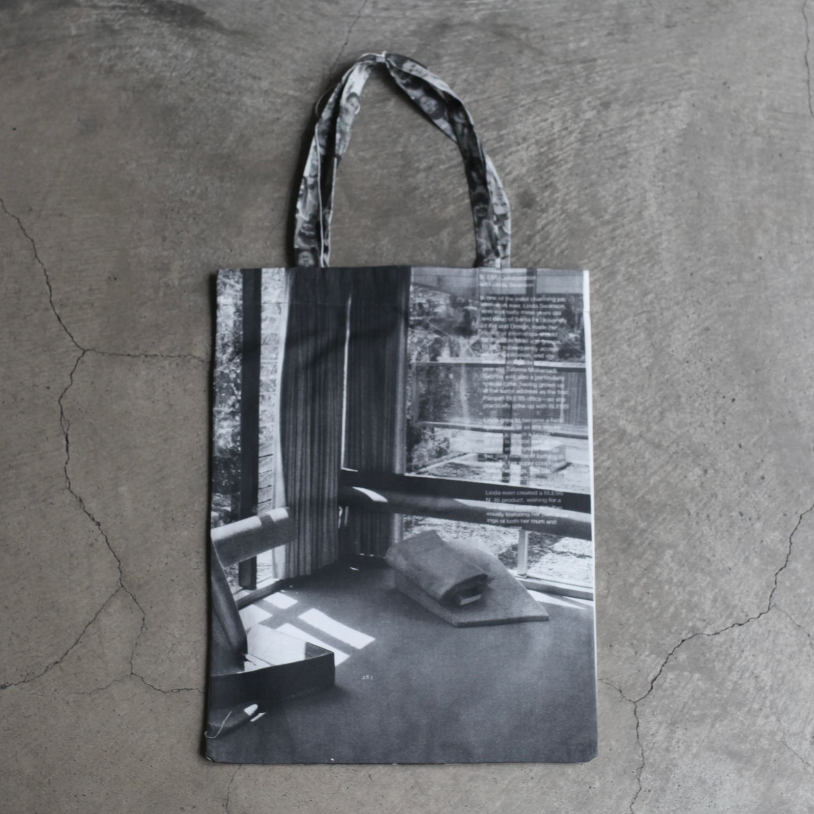 BLESS n° BOOK BAG Edition #1トートバッグ BLESS BOOK BAG Edition #1 23/200 – BOUTIQUE ROMANTIQUE