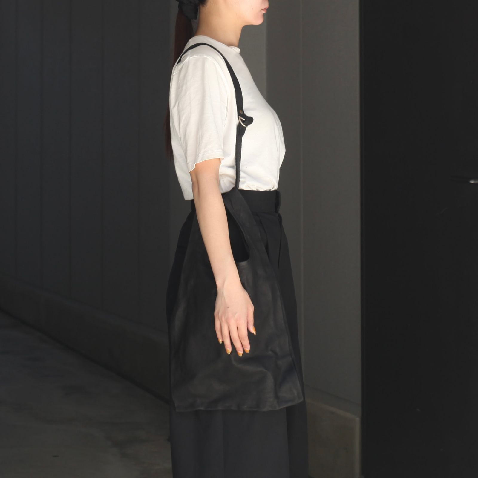 【残り一点】Medium Leather Shopper(CALF FULL GRAIN)