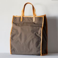 【残り一点】Noble Square Tote