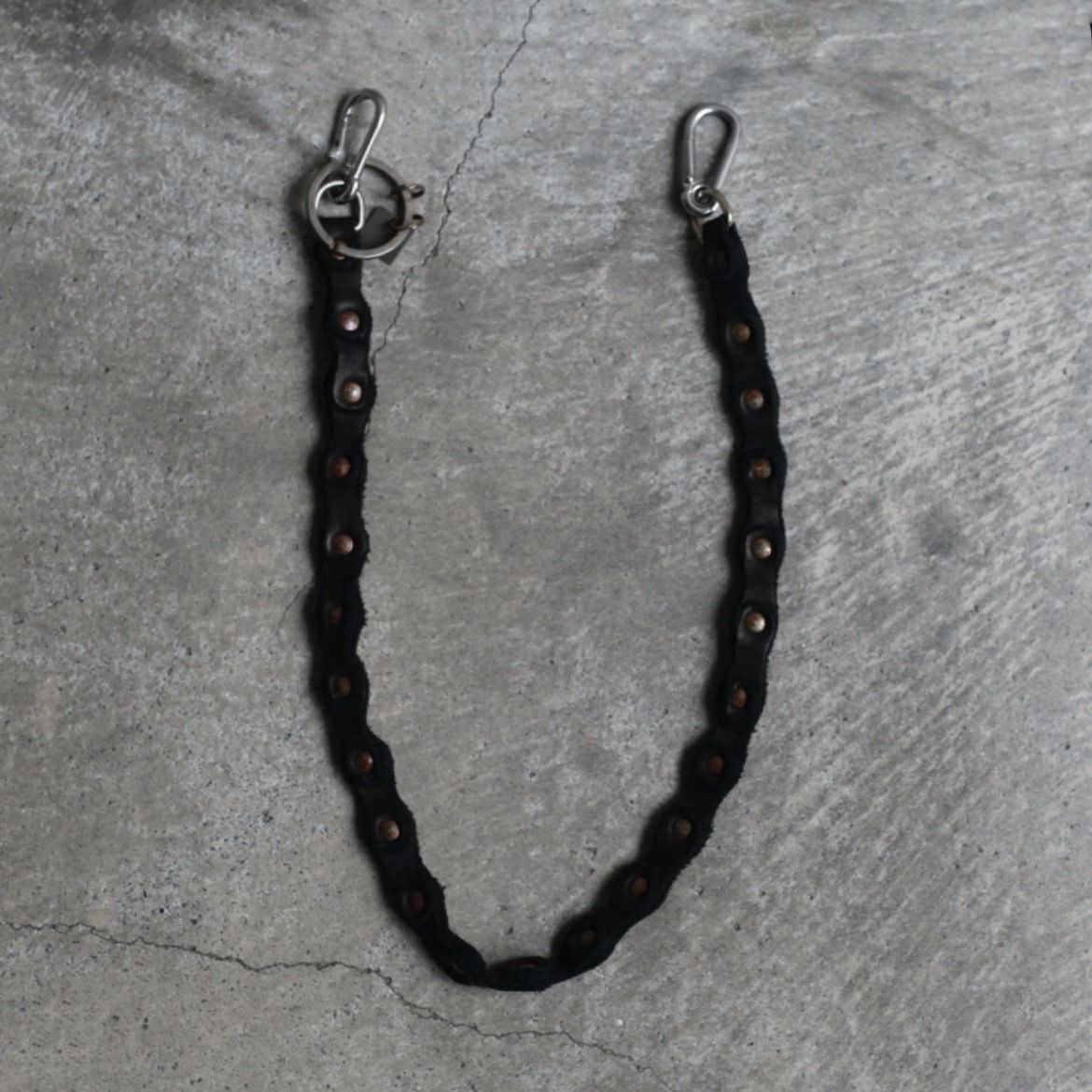 【残り一点】Rivetted Leather Wallet Chain(FULL GRAIN HORSE LEATHER)