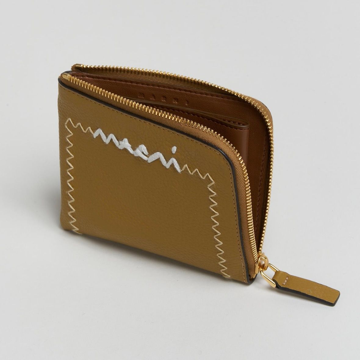 MARNI - 【残り一点】Calf Leather Stitched Zip Around Wallet