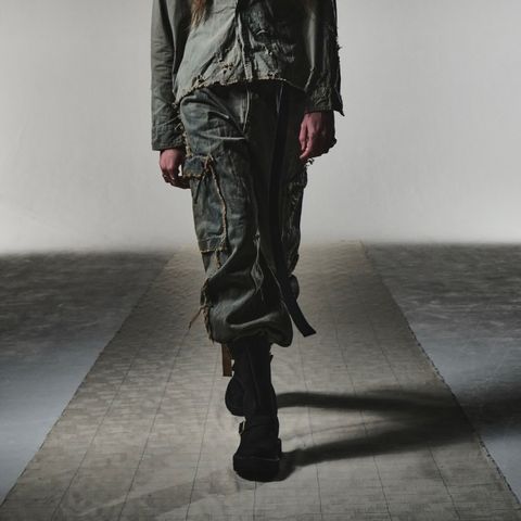 【残り一点】Cut Off Slash Seam Twist Cargo Jeans