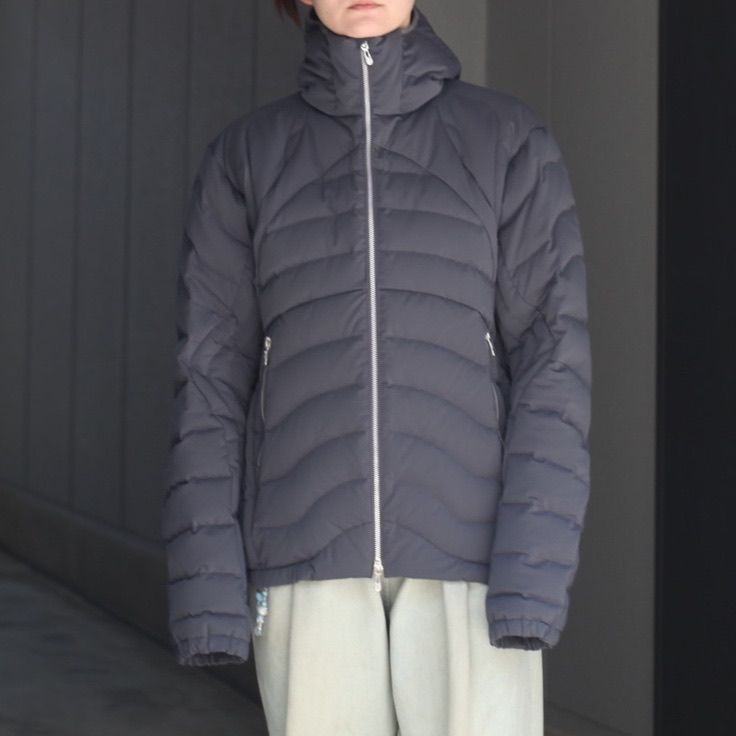【残り一点】Panelled Hooded Puffer Jacket