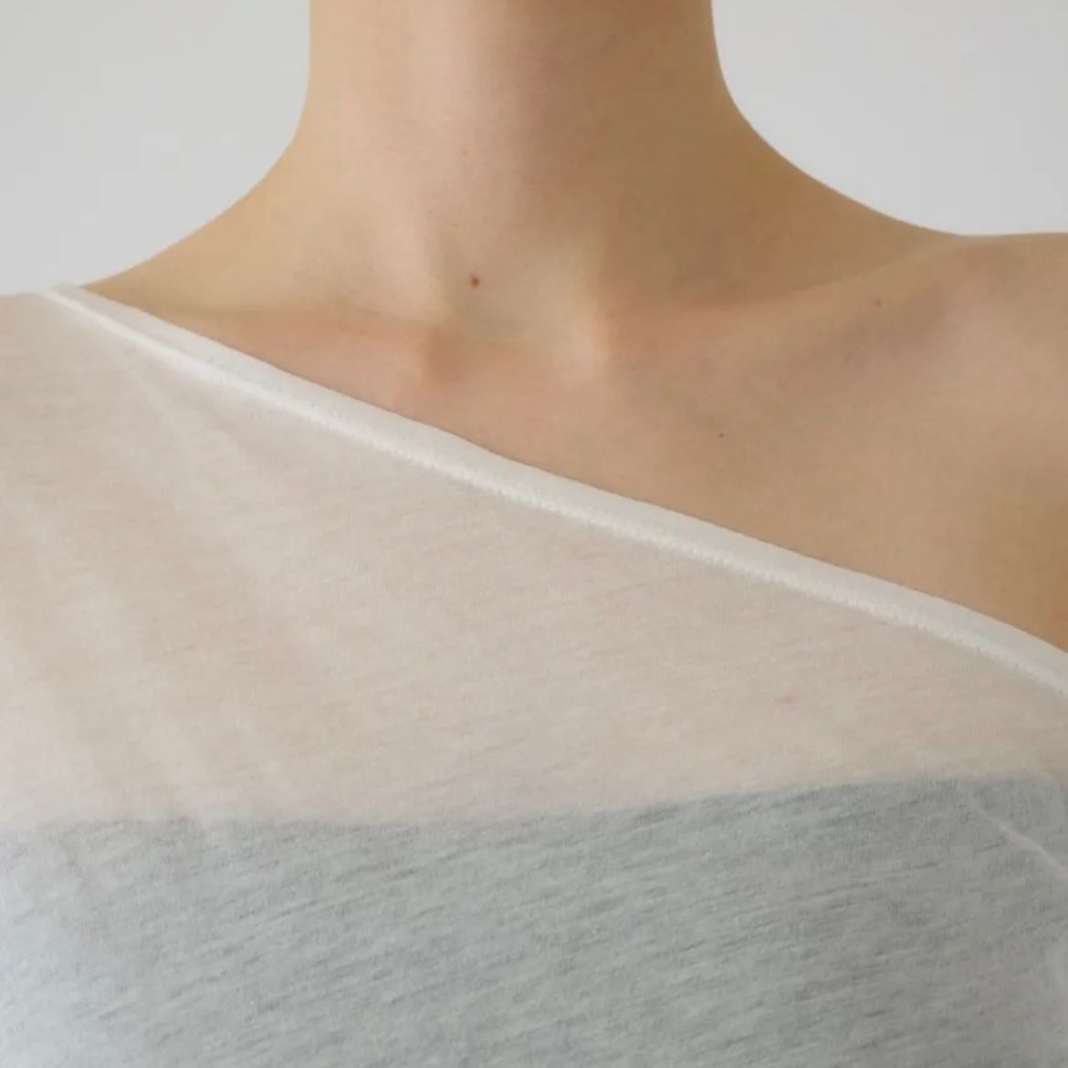 【残り一点】Asymmetry Cut Tops