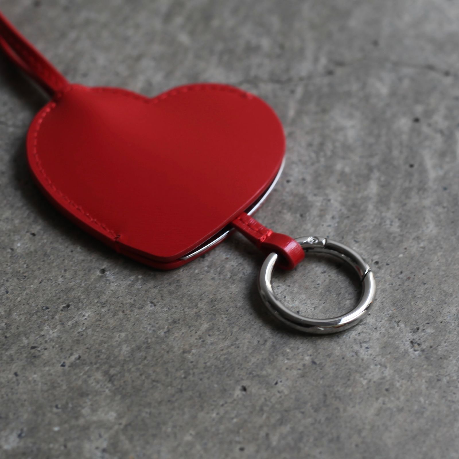 【残り一点】CHARM(HEART TO HEART)