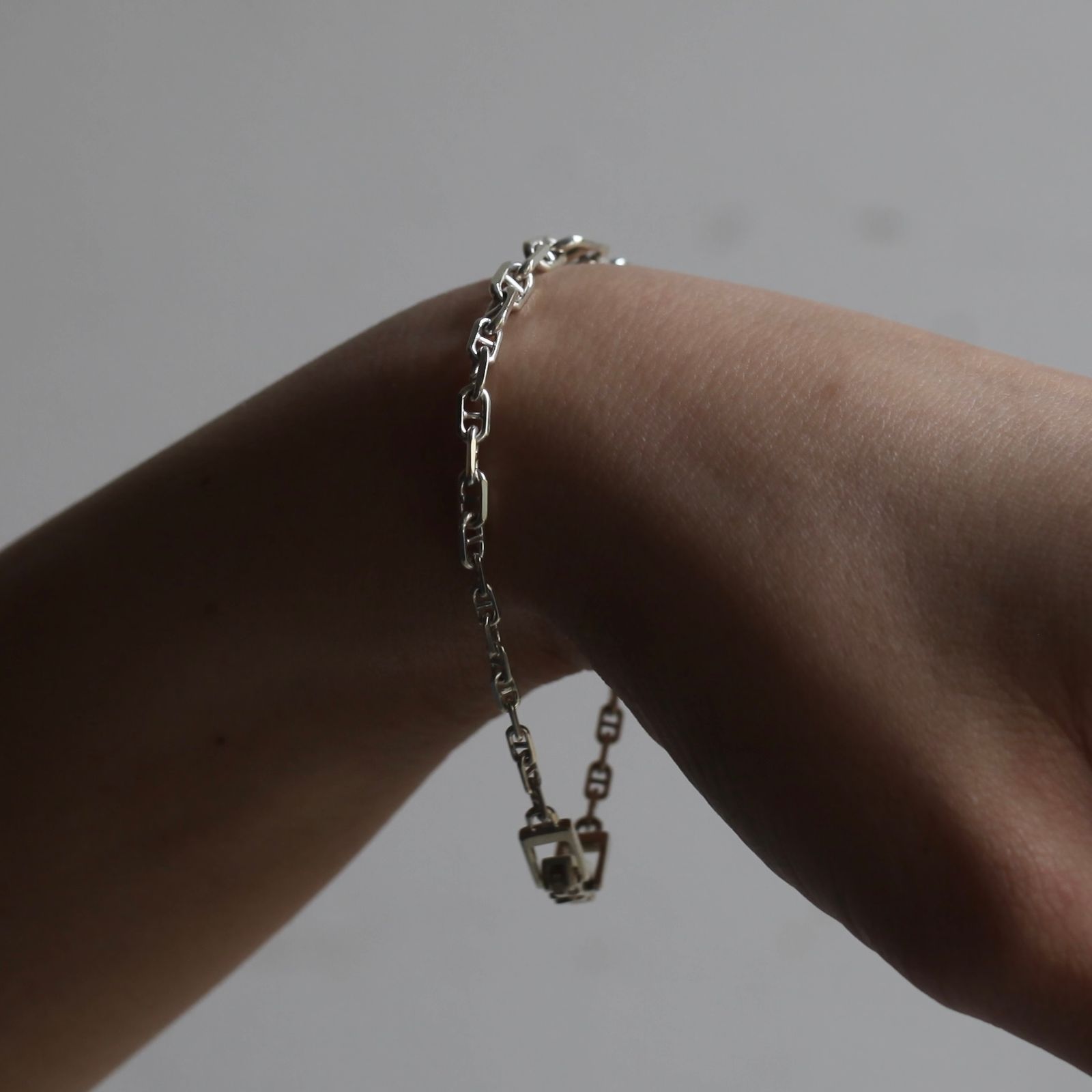 【残り一点】Gradient Anchor Chain Bracelet