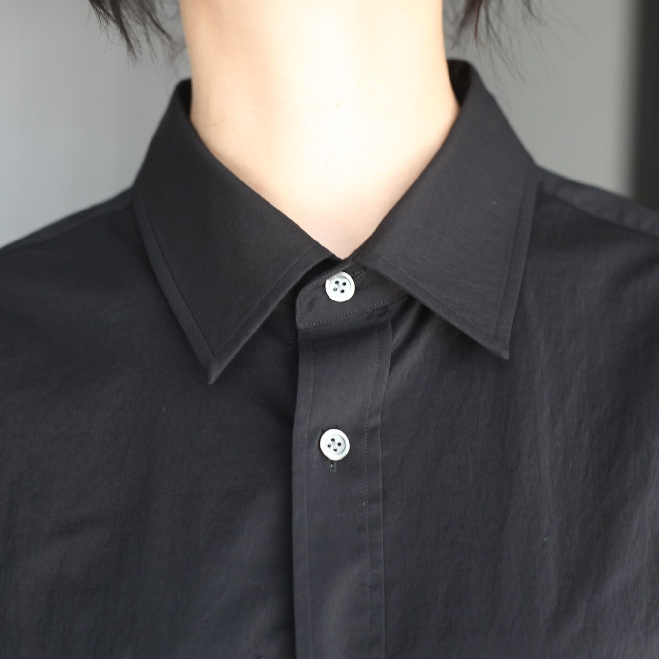 stein / シュタイン】WINDPROOF NYLON HALF ZIP PULLOVER - DARK