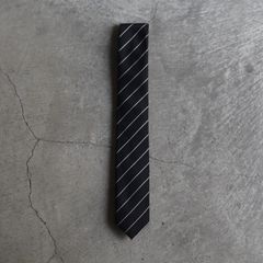 【残りわずか】Silk Stripe Tie(BLACK)