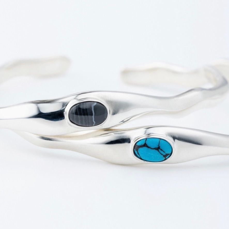 【お取り寄せ注文可能】Stone Wave Bangle