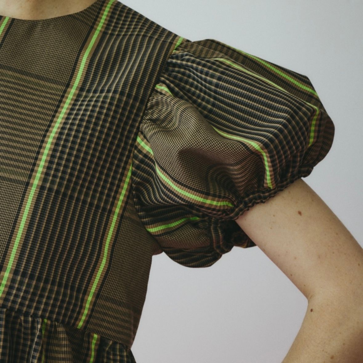 【残り一点】Volume Sleeve Tops