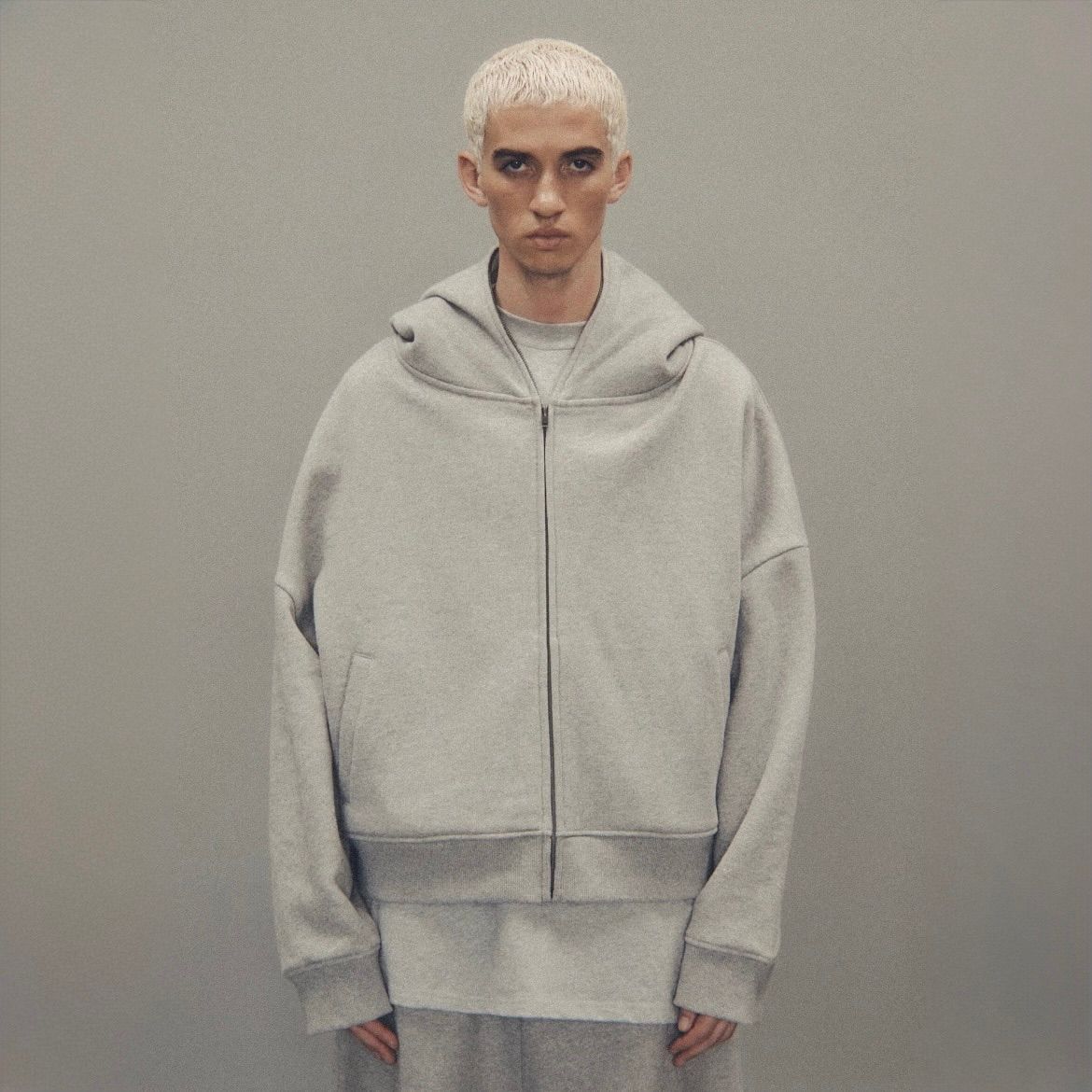 【残りわずか】Eternal Zip