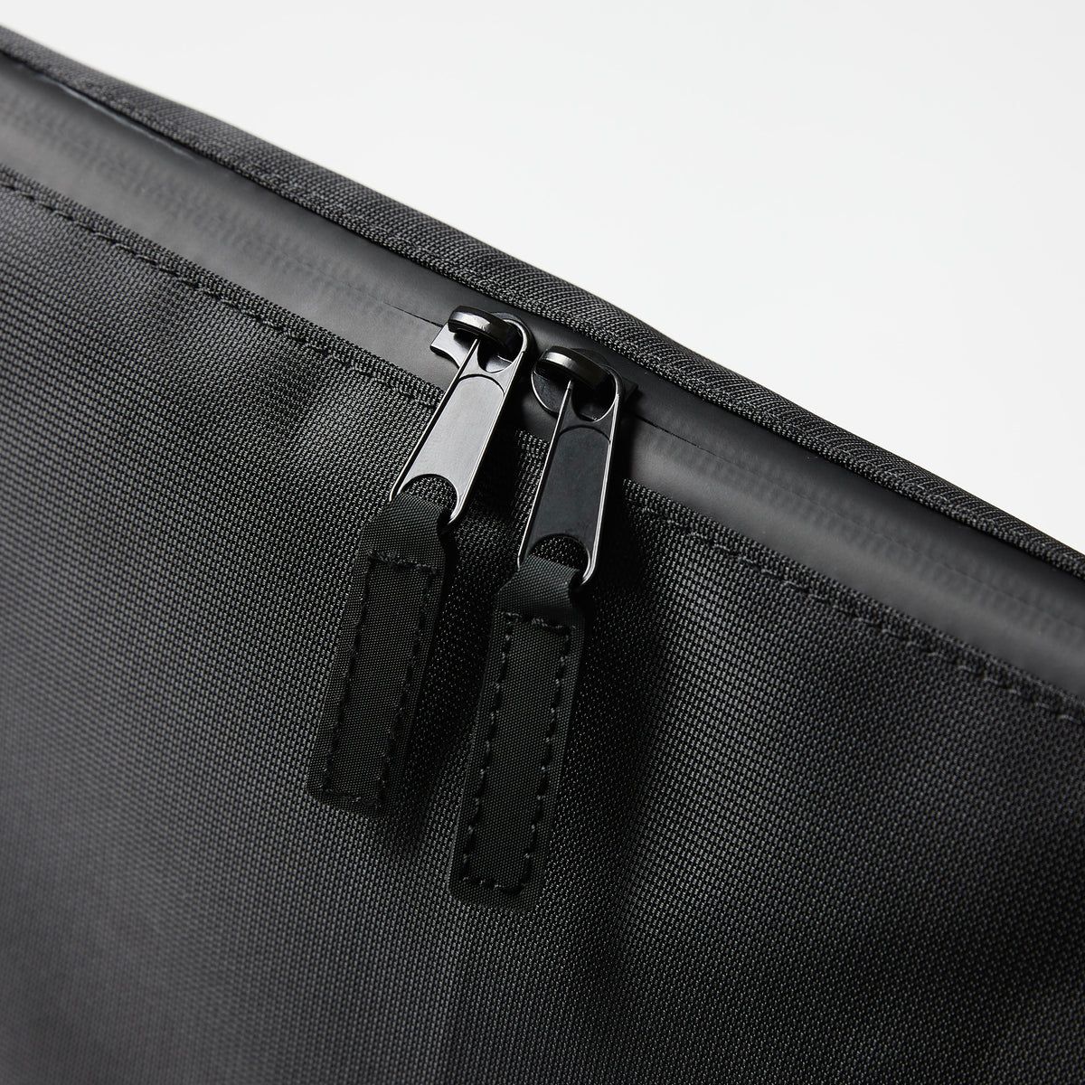 【残り一点】Nylon Messenger Bag(M)