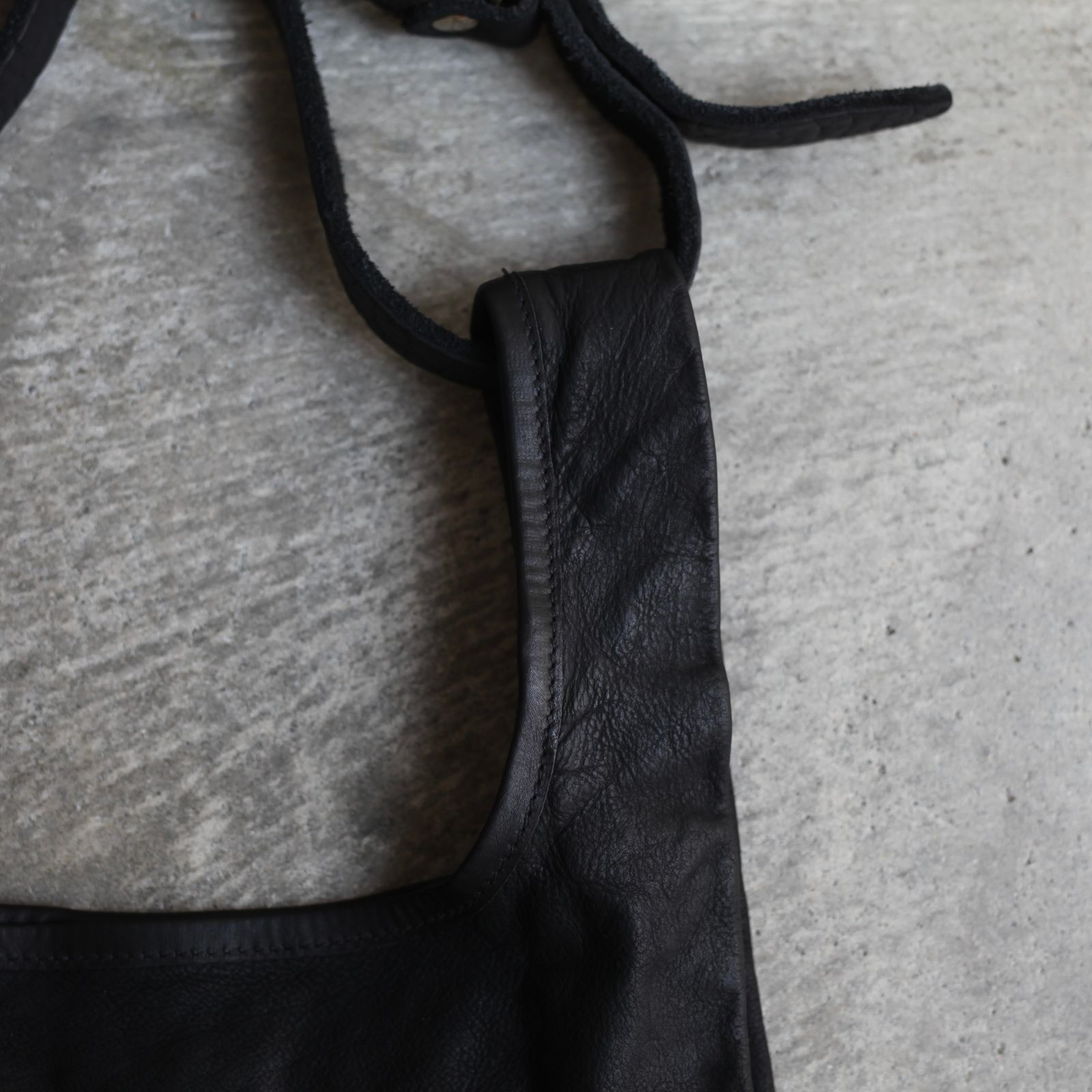 【残り一点】Medium Leather Shopper(CALF FULL GRAIN)